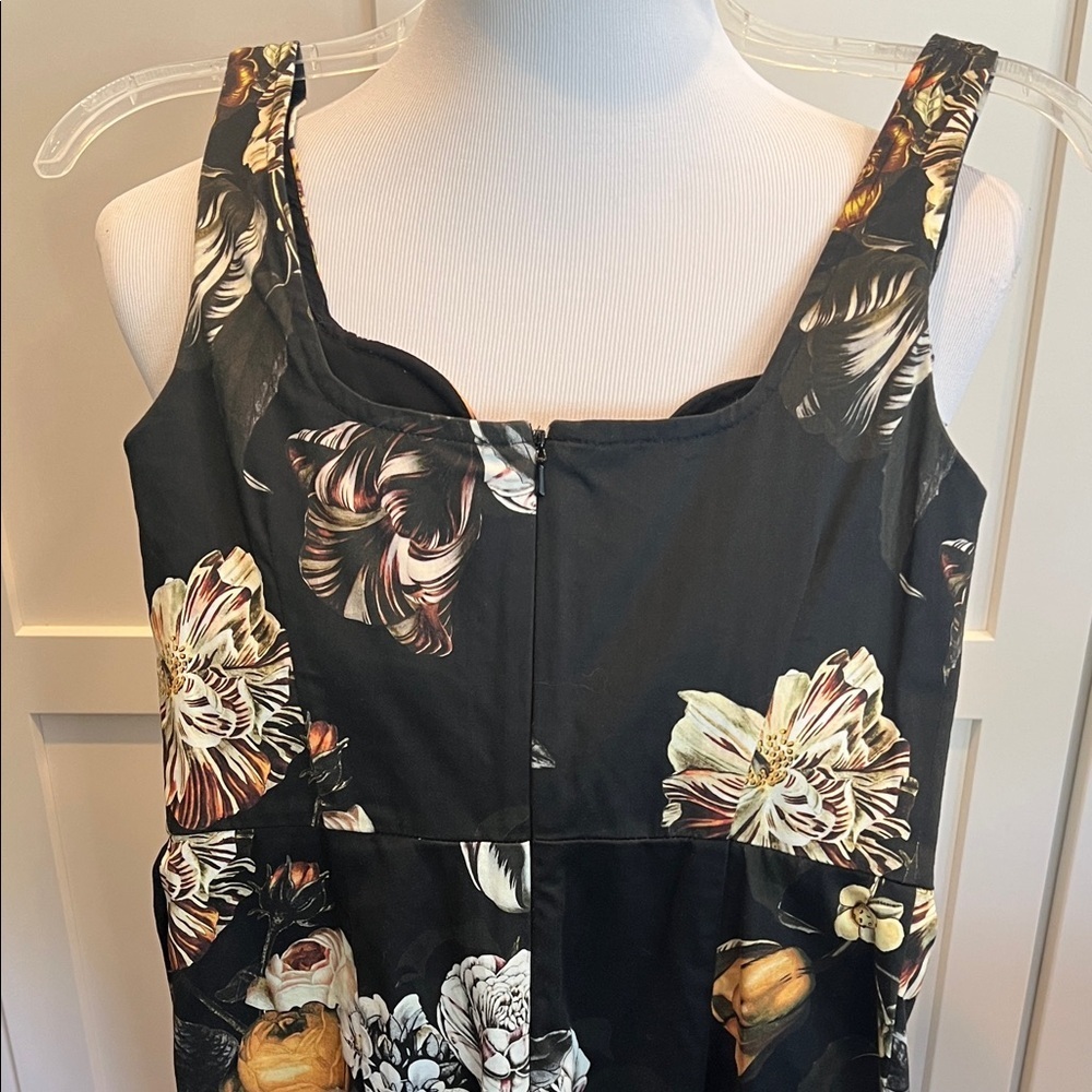 ASOS Moody Floral Sleeveless Pencil Midi Dress - Size 4 - EUC - Picture 6 of 8